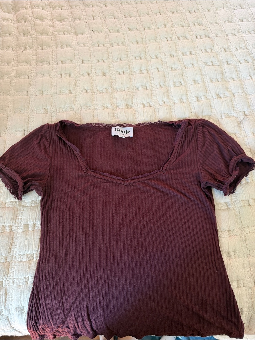 Rouje Short Sleeve Ribbed Top in Deep Burgundy